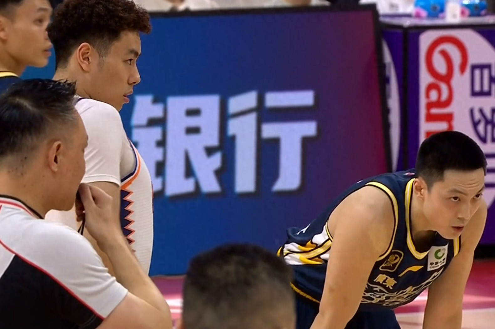 浙江稠州发布备战花絮,冲刺阶段手感冰凉,全明星赛任务艰巨,赛程密集仍需轮换的简单介绍 浙江稠州发布备战花絮,冲刺阶段手感冰凉,全明星赛任务艰巨,赛程密集仍需轮换的简单介绍