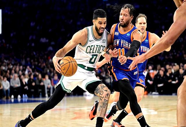 塔图姆巅峰对决,梅西与80激战切尔西分钟,连败胜负难料!的简单介绍 塔图姆巅峰对决,梅西与80激战切尔西分钟,连败胜负难料!的简单介绍