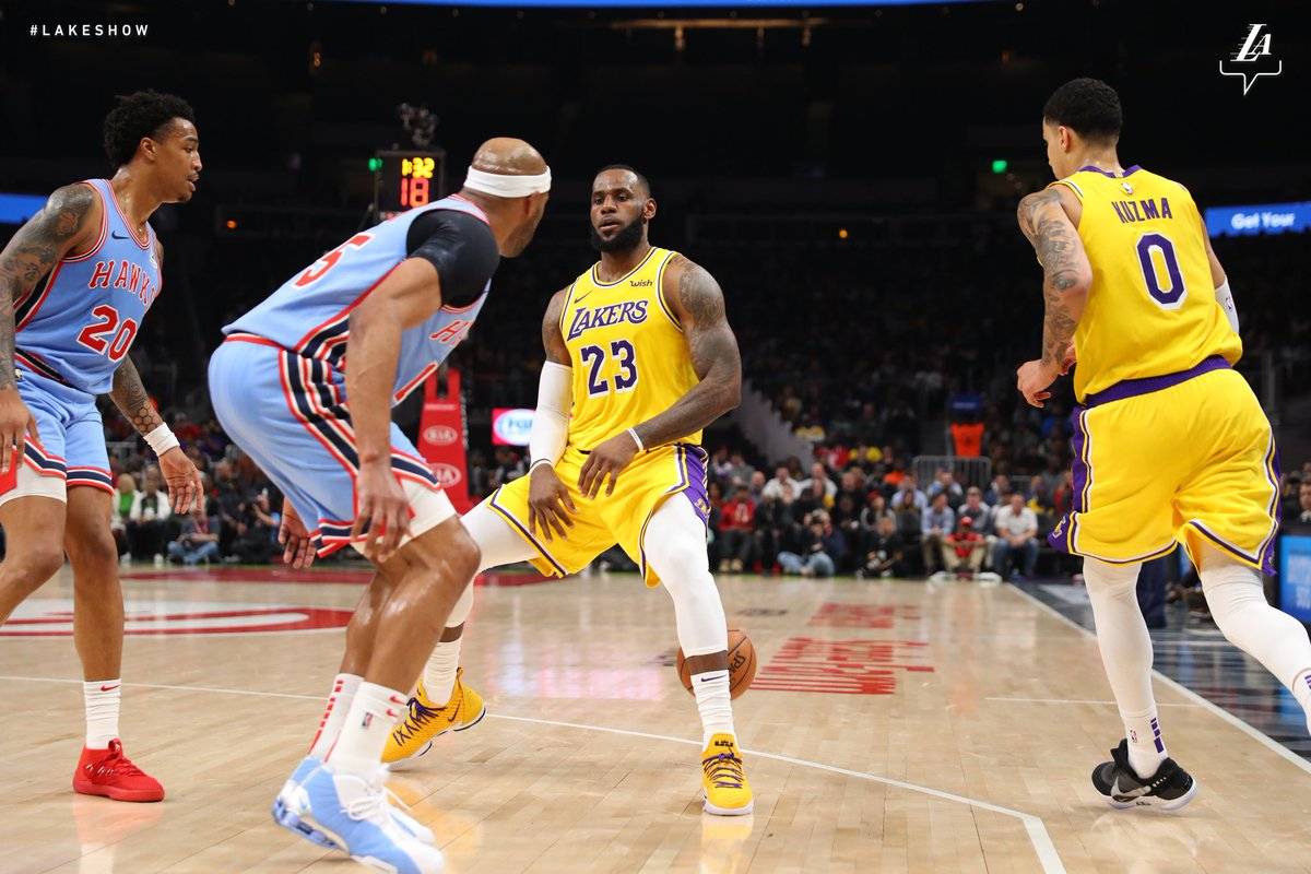 包含浓眉哥关键节点精彩发挥,老鹰带队取胜!的词条 包含浓眉哥关键节点精彩发挥,老鹰带队取胜!的词条