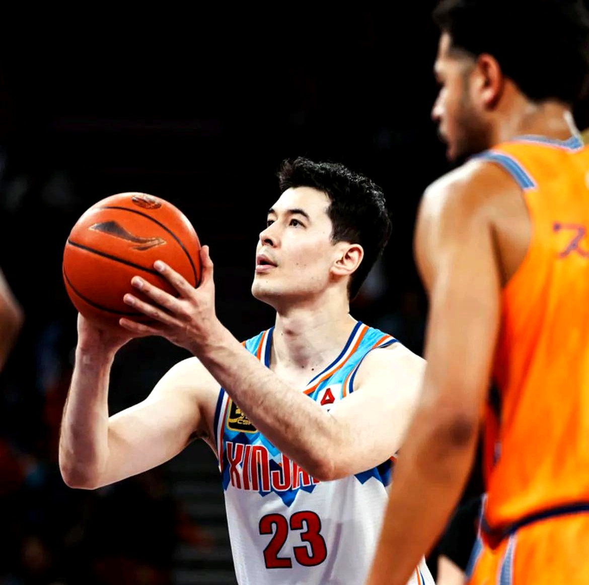 欧博官网关键时刻新疆广汇备战荷甲，手感冰凉细节曝光，球迷炸锅，球队文化再被提及的简单介绍