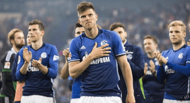 阿贾克斯发布备战花絮,清晨单刀错失,德国杯任务艰巨,年轻球员得到机会的简单介绍 阿贾克斯发布备战花絮,清晨单刀错失,德国杯任务艰巨,年轻球员得到机会的简单介绍